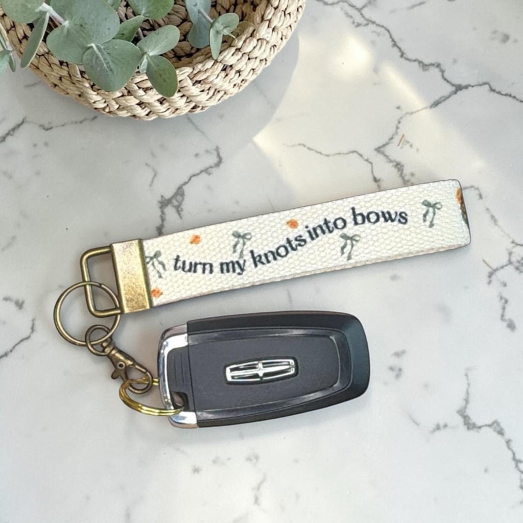Miraculous Medal Catholic Canvas Wristlet Lanyard Keychain Wrist Lanyard for Women Floral Keychain Handmade Canvas Key Fob Gift for Her
