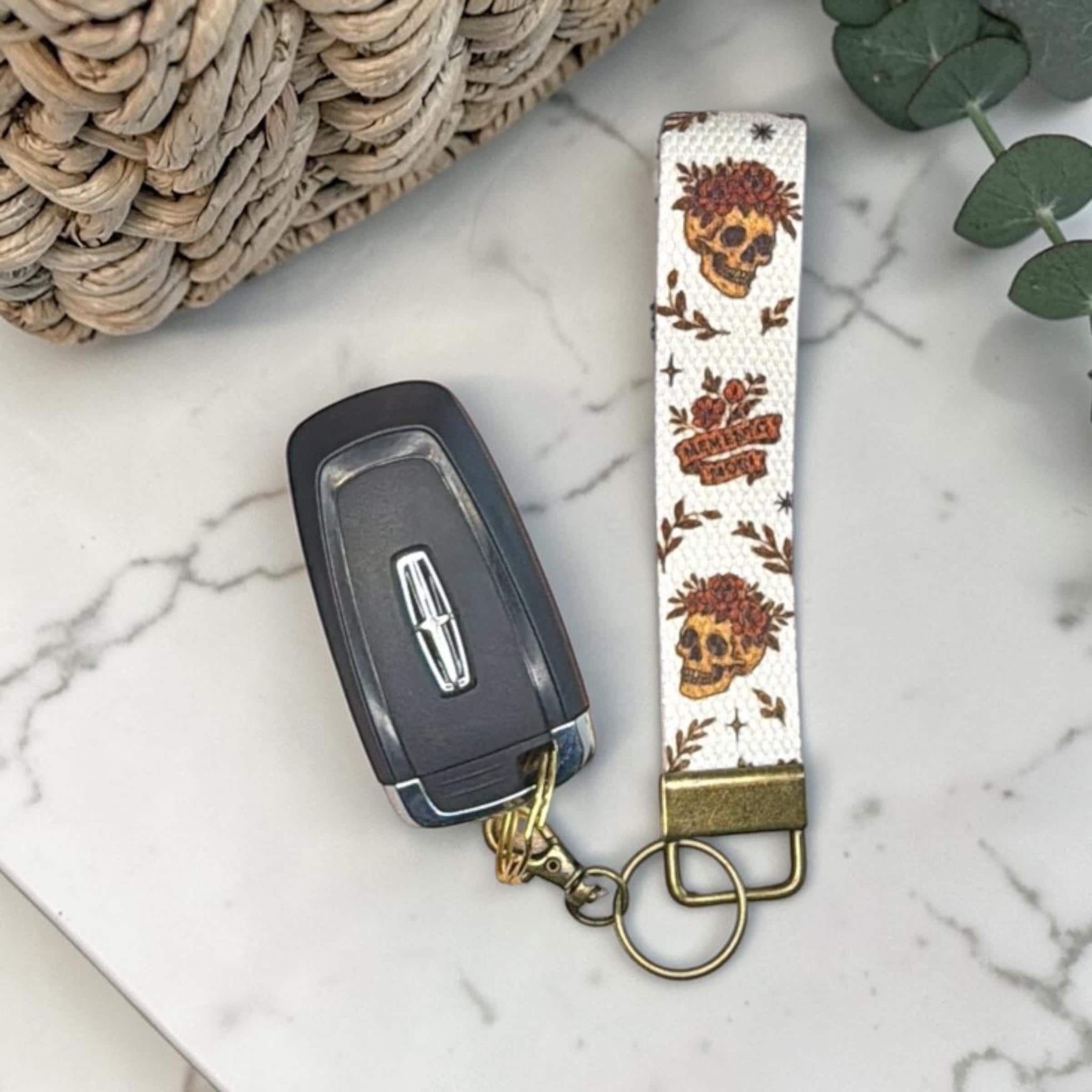 Saint St Therese Catholic Wristlet Keychain for Women Faith Keychain Lanyard Catholic Gift for Mom Teacher Handmade Canvas Key Religious